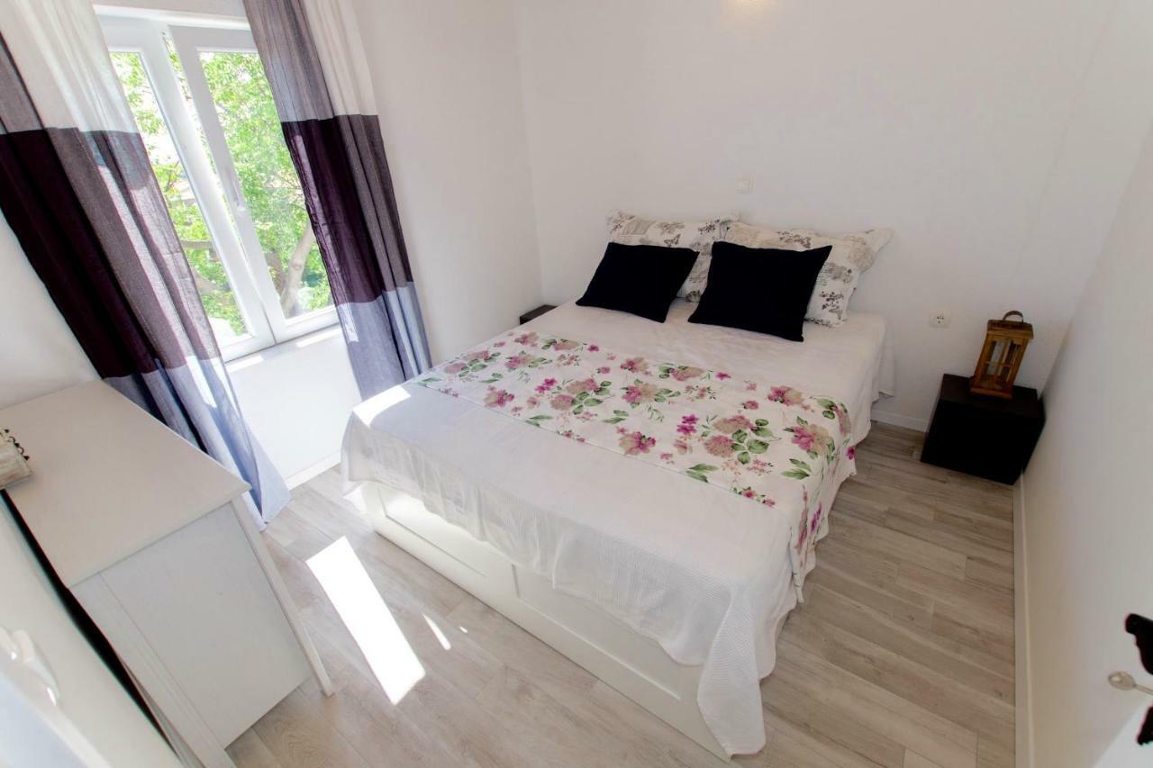 Summer Apartment มาคาร์สกา ภายนอก รูปภาพ